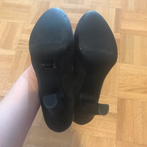 COPY - Dolce & Gabbana suede heels size 38 - Picture 4 of 5